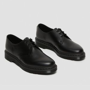 Dr marten black Oxford size 39